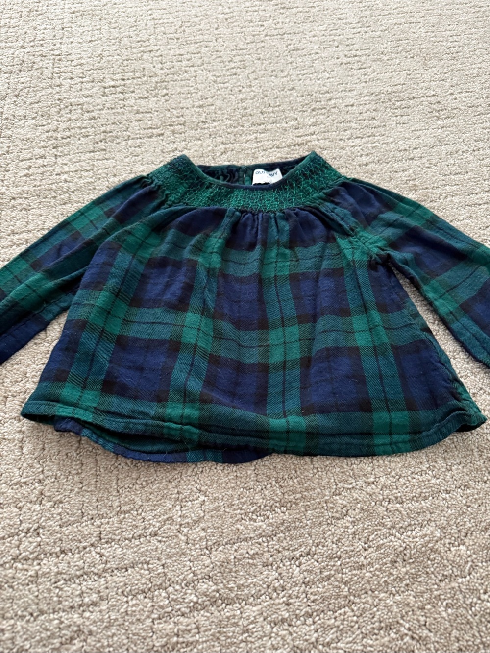 Old Navy Green & Navy Plaid Smocked Yoke Top